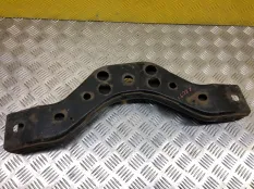 Балка под КПП Mitsubishi L200 (2015-2022) 2016 5000B061 2.4 D 4N15