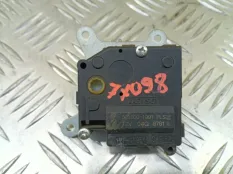 Моторчик заслонки печки Toyota Rav 4 (CA40) (2012-2019) 2013 8710642210 2.2 D 2ADFTV