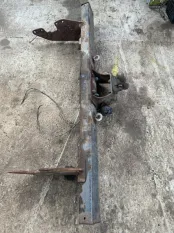 Прицепное устройство (фаркоп) Toyota Hilux (2005-2015) 2014 519050K901 ПИКАП 3.0 D 1KDFTV