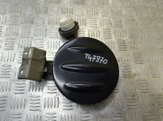 Лючок топливного бака Mitsubishi L200 (2006-2015) 2011 5940A031 ПИКАП 2.5 D 4D56