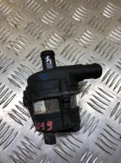 Насос водяной (помпа) Land Rover Range Rover Sport II (2013-2022) 2016 LR088318 3.0 D SDV6