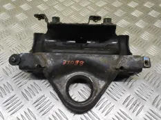 Кронштейн крепления крюка буксировочного Land Rover Range Rover Sport II (2013-2022) 2016 LR038820 3.0 D SDV6