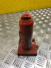 Домкрат Mitsubishi L200 (2006-2015) 2006 MR234285 ПИКАП 2.5 D 4D56