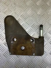 Кронштейн Iveco EuroCargo II (2002-2015) 2015 98465853 ГРУЗОВОЙ 4.5 D F4AFE411