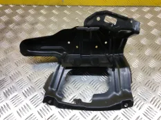 Кронштейн Toyota Rav 4 (CA40) (2012-2019) 2013 5879042040 2.2 D 2ADFTV
