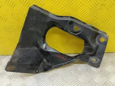 Пыльник двигателя Toyota Hilux (2005-2015) 2010 5147371031 ПИКАП 2.5 D 2KDFTV, правый
