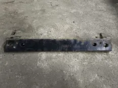 Усилитель бампера переднего Toyota Hilux (2005-2015) 2010 520210K022 ПИКАП 2.5 D 2KDFTV