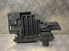 Крепление фары левой Land Rover Discovery Sport I (2014-н.в) 2017 00183541 ВНЕДОРОЖНИК 2.0 D 204DTD