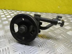 Насос гидроусилителя руля Nissan Navara (D40) 2004-2015 2010