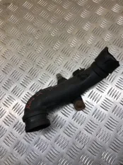 Патрубок интеркулера Toyota Rav 4 (XA30) (2005-2014) 2010 1736226010