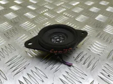 Динамик Toyota Rav 4 (CA40) (2012-2019) 2014 8615042010 2.0 D 1ADFTV
