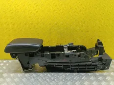Подлокотник Geely Atlas I (2016-2023) 2019 6600111702 2.0 I