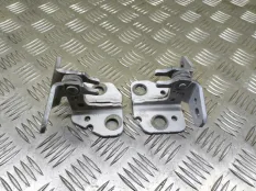 Петля двери задней правой Dodge RAM V (2018-н.в) 2020 68421708AA ПИКАП 5.7 HEMI MDS VVT