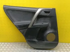 Обшивка двери задняя левая Toyota Rav 4 (CA40) (2012-2019) 2016 67788X1B05