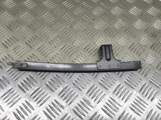 Направляющая стекла Toyota Rav 4 (CA40) (2012-2019) 2016 6740442040