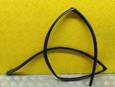 Уплотнитель стекла двери (бархотка) Toyota Rav 4 (CA40) (2012-2019) 2013 6815142100 2.0 D 1ADFTV