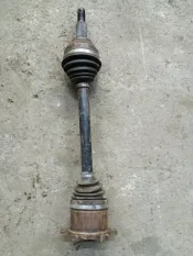Полуось задняя (приводной вал, ШРУС) Nissan Pathfinder (R51M) 2004-2013 2010 39600EB310 2.5 D YD25DDTI, левый