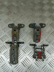 Петля двери Mitsubishi L200 (2006-2015) 2007 ПИКАП 2.5 D 4D56