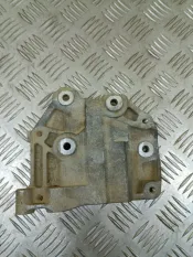 Кронштейн компрессора кондиционера Mitsubishi L200 (2015-2022) 2021 7813A676 ПИКАП 2.4 D 4N15