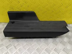 Накладка на порог внутренняя задняя правая Toyota Sequoia II 2008 - 2022 2008 679170C040 5.7 I 3URFE