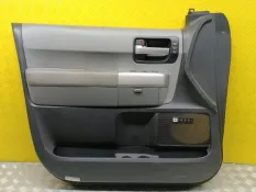 Обшивка двери передняя левая Toyota Sequoia II 2008 - 2022 2008 676200C460C4 5.7 I 3URFE