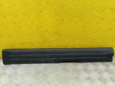Накладка на порог внутренняя передняя правая Toyota Sequoia II 2008 - 2022 2008 679130C050 5.7 I 3URFE