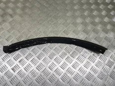 Молдинг крыла заднего левого Toyota Sequoia II 2008 - 2022 2008 758600C010 5.7 I 3URFE