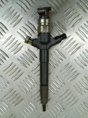 Форсунка топливная Mitsubishi L200 (2006-2015) 2011 1465A367 ПИКАП 2.5 D 4D56