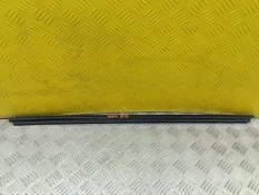 Молдинг двери передней правой Toyota Hilux (2005-2015) 2015 681610K010 ПИКАП 2.5 D 2KDFTV