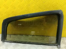 Стекло двери задней правой (форточка) Nissan Pathfinder (R51M) 2004-2013 2006 82262EB33A ВНЕДОРОЖНИК 2.5 D YD25