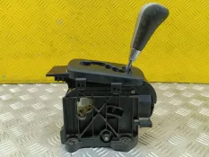 Селектор АКПП Toyota Hilux (2005-2015) 2013 335600K040 ПИКАП 3.0 D 1KDFTV