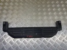 Дефлектор радиатора Mitsubishi L200 (2015-2022) 2018 1360A125 2.4 D 4N15