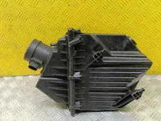 Корпус воздушного фильтра Land Rover Range Rover Evoque I (2011-2018) 2016 LR071943 2.0 D 204DTD