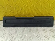 Накладка на порог внутренняя передняя правая Land Rover Range Rover Evoque I (2011-2018) 2016 BJ3213200ADW 2.0 D 204DTD