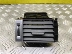 Дефлектор обдува салона Land Rover Range Rover Evoque I (2011-2018) 2016 LR024288 2.0 D 204DTD, левый
