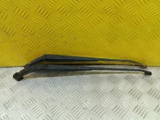 Щеткодержатель (поводок стеклоочистителя, дворник) Toyota Hilux (2005-2015) 2011 852110K030 ПИКАП 2.5 D 2KDFTV