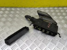 Блок предохранителей Mitsubishi Fuso Canter (2010 - н.в.) 2014 7453YA2 ГРУЗОВОЙ 3.0 D 4P10-AAT4