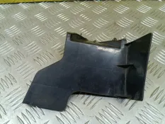 Дефлектор радиатора Toyota Hilux (2005-2015) 2010 521260K010, левый