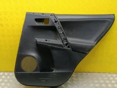 Обшивка двери задняя правая Toyota Rav 4 (CA40) (2012-2019) 2014 67721X1B08 2.0 D 1ADFTV
