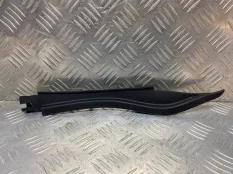 Накладка на бампер Chrysler Voyager IV (2000-2007) 2003 05028234AA МИНИВЭН 2.8 CRD