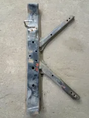 Балка под КПП Nissan Pathfinder (R51M) 2004-2013 2008 E1040EB3MA 2.5 D YD25DDTI