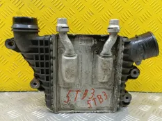 Интеркулер Land Rover Range Rover Evoque I (2011-2018) 2016 GJ329L440AB 2.0 D 204DTD