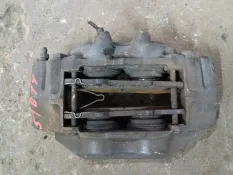 Суппорт передний левый Toyota Hilux (2005-2015) 2011 477500K180 ПИКАП 2.5 D 2KDFTV