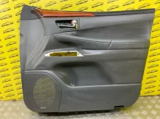 Обшивка двери передняя правая Lexus LX 570 (2007-2022) 2008 6761060D80A0 ВНЕДОРОЖНИК 5.7 I 3URFE