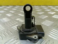 Расходомер воздуха Toyota Hilux (2005-2015) 2010 222040L010