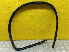 Уплотнитель стекла двери (бархотка) Dodge Caliber I (2006-2012) 2008 5074152AD 2.0 I ECN
