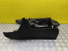 Пластик салона Toyota Tundra II (2006-2022) 2008 588110C040 ПИКАП 5.7 I 3URFE