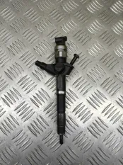 Форсунка топливная Nissan Pathfinder (R51M) 2004-2013 2008 16600EB30B 2.5 D YD25DDTI
