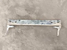 Усилитель бампера переднего Toyota Hilux (2005-2015) 2011 520210K022 ПИКАП 2.5 D 2KDFTV