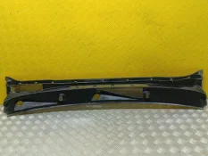 Дождевик Nissan Pathfinder (R51M) 2004-2013 2008 66862EB400 2.5 D YD25DDTI